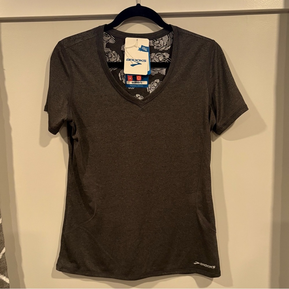 NWT Brooks Versatile Printed SS III Running Shirt Women M Heather Black Athletic